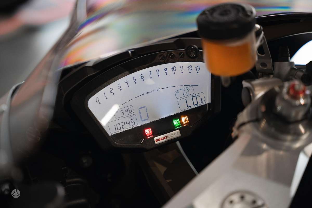 Ducati 848 848cc, спортбайки / superbikes
