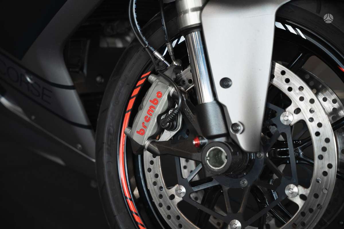Ducati 848 848cc, спортбайки / superbikes