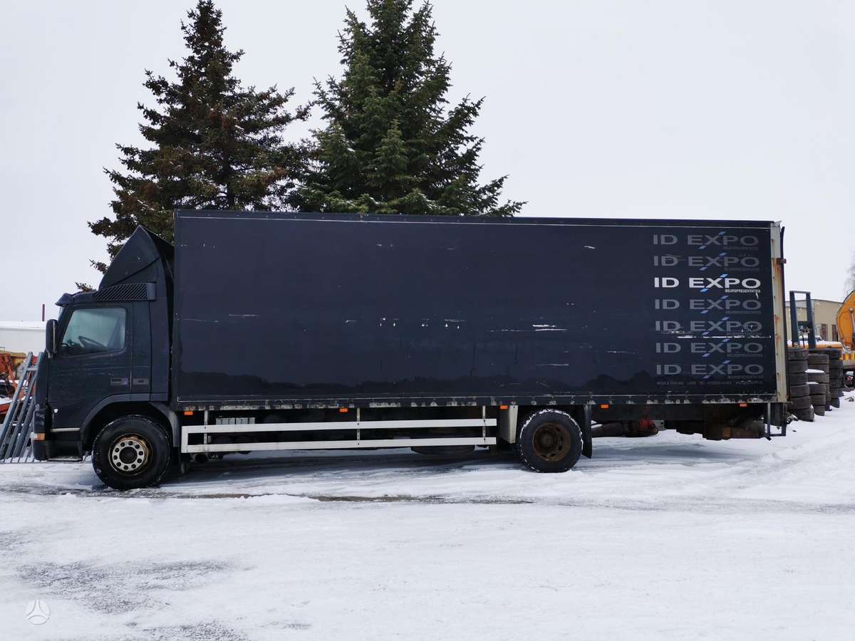 Volvo FM7, sunkvežimiai