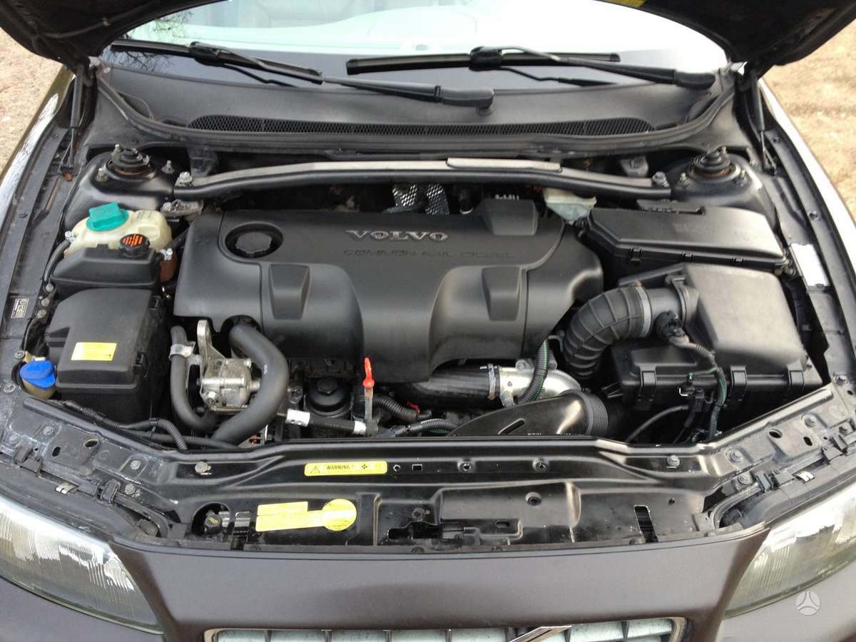 Volvo XC70 Galimas detaliu pristatymas