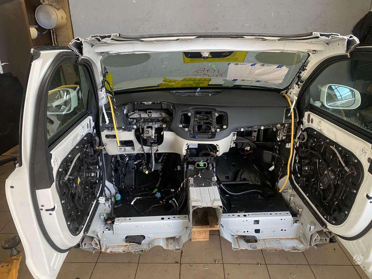 Volvo XC90 trim parts