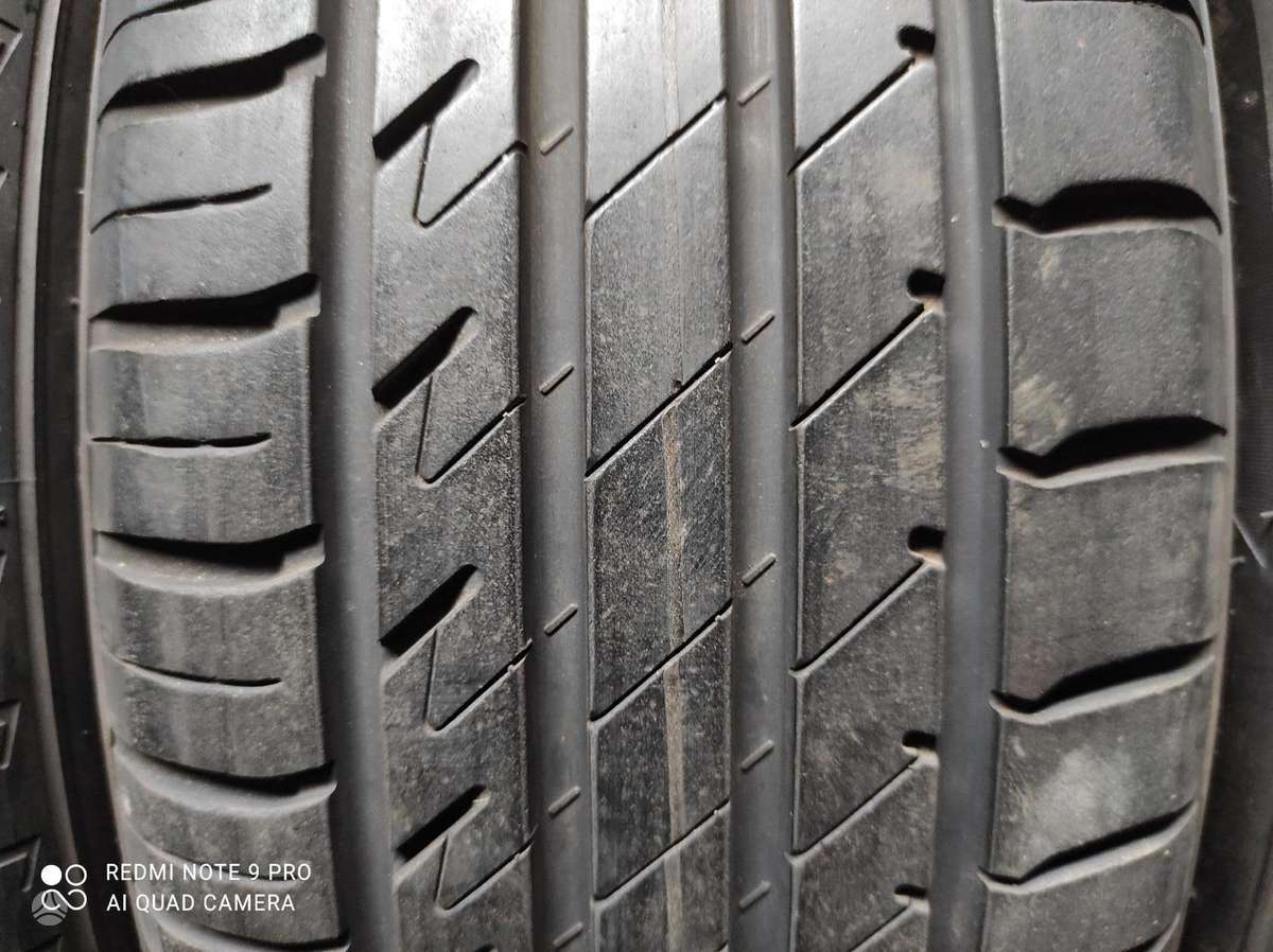 Dunlop, vasarinės 215/60 R17