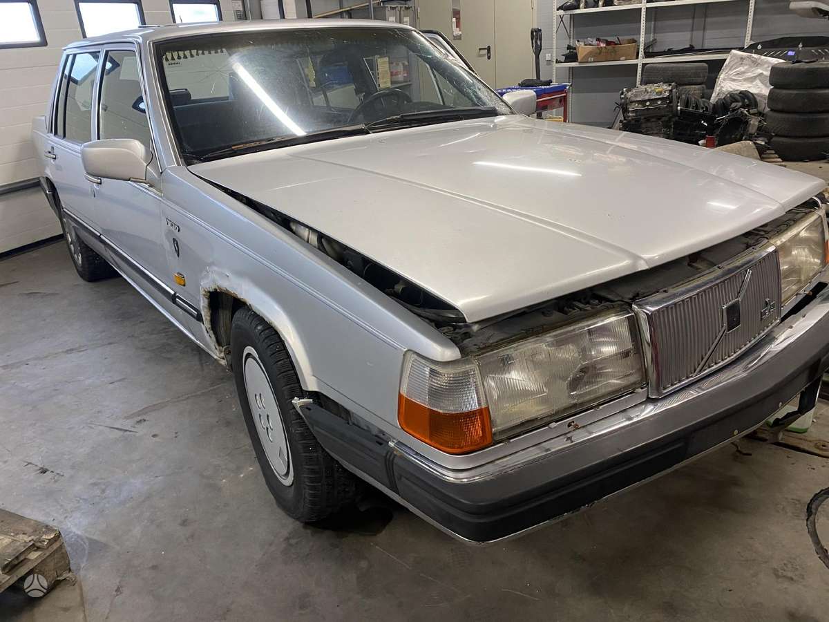 Volvo 760