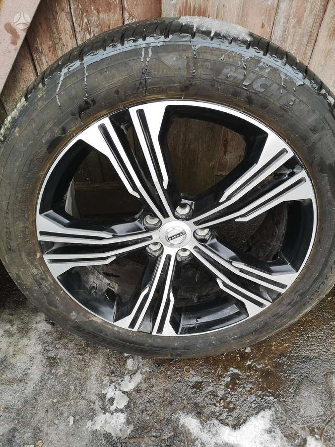Volvo, light alloy, R19