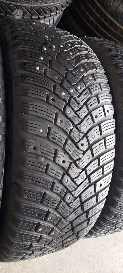 Continental, žieminės 215/60 R16