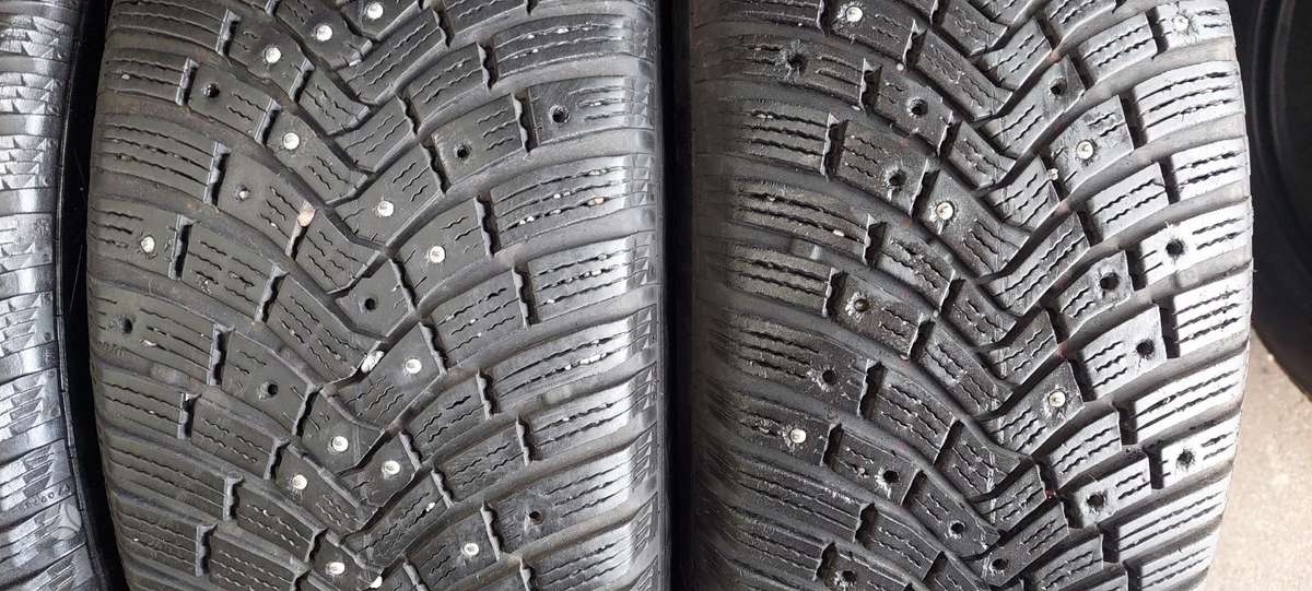 Continental, žieminės 215/60 R16