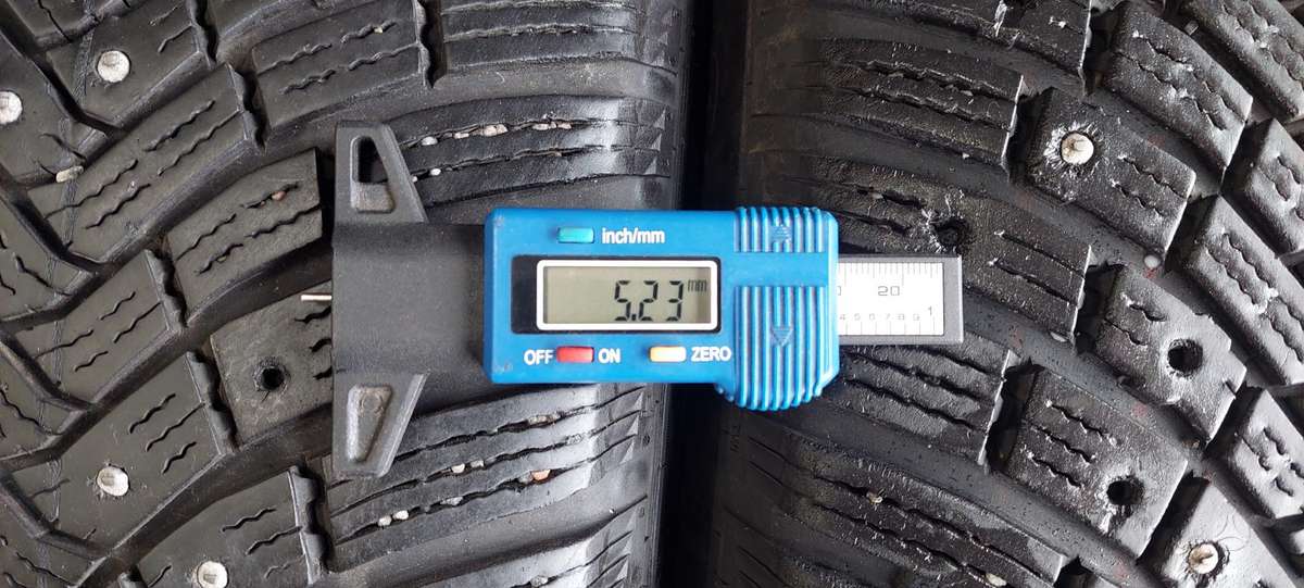 Continental, winter 215/60 R16