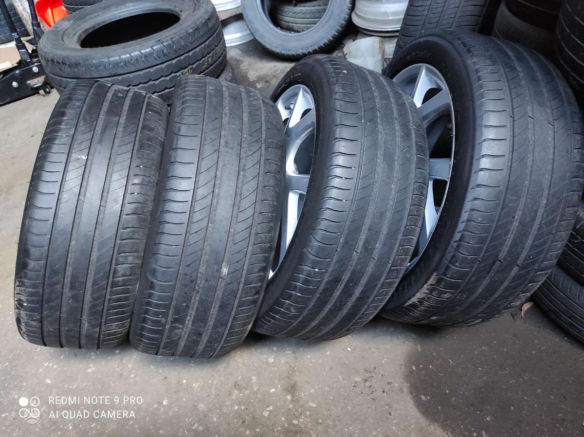 Dunlop, summer 225/45 R18