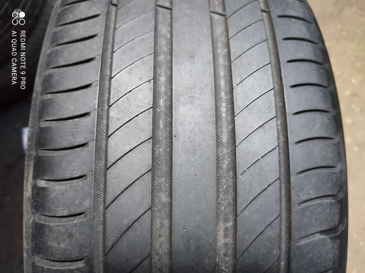 Dunlop, летние 225/45 R18