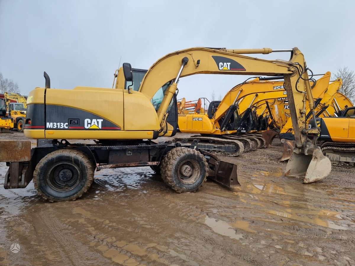 Caterpillar M 313C, ekskavatoriai
