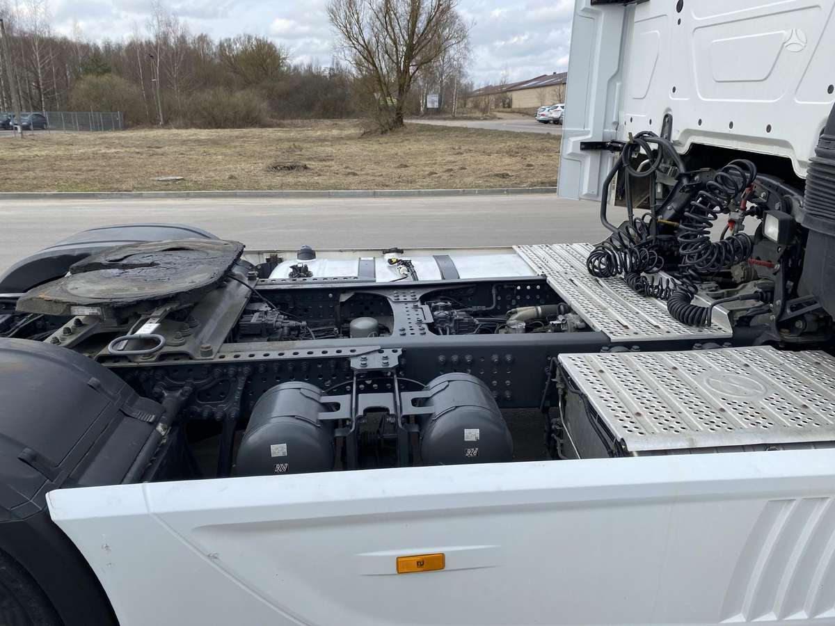 Mercedes-Benz Actros 1846 LS, single sleeper
