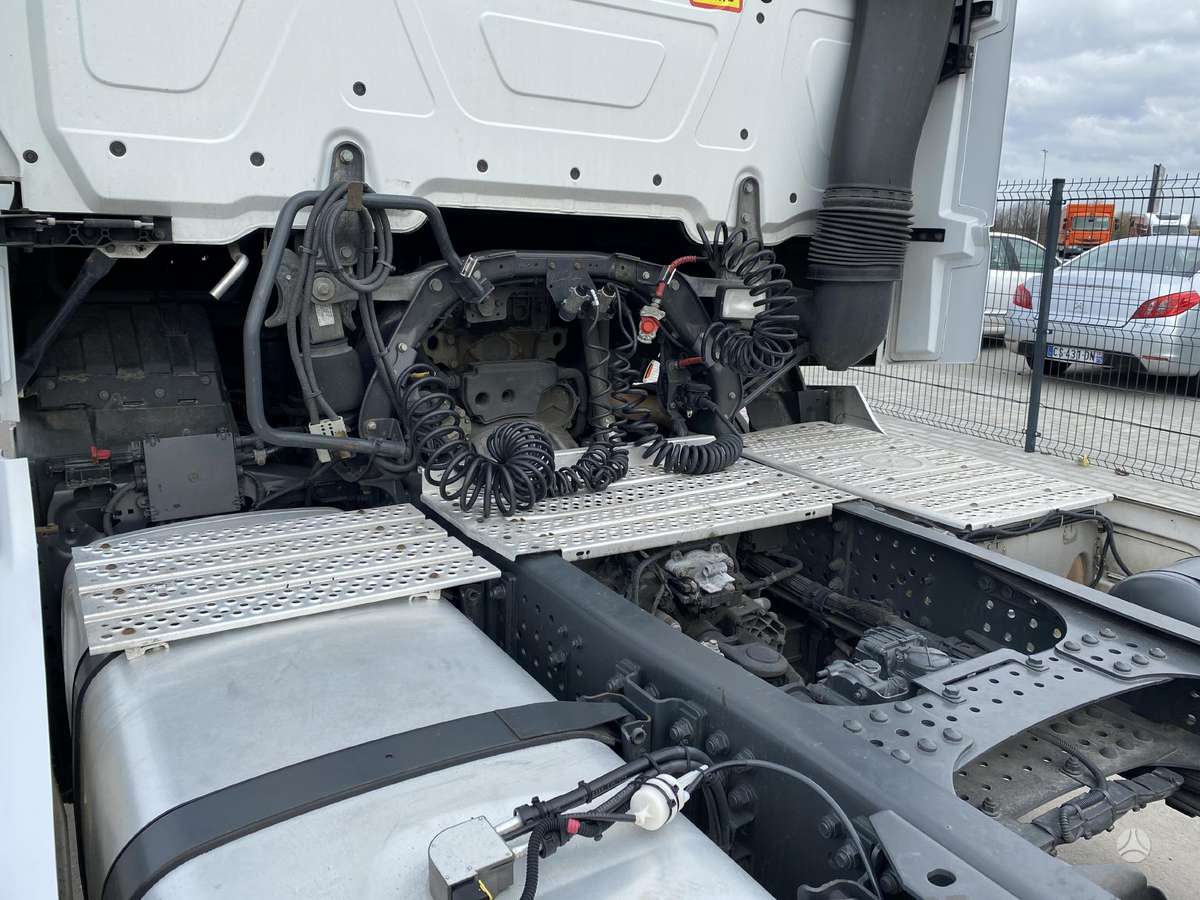 Mercedes-Benz Actros 1846 LS, single sleeper