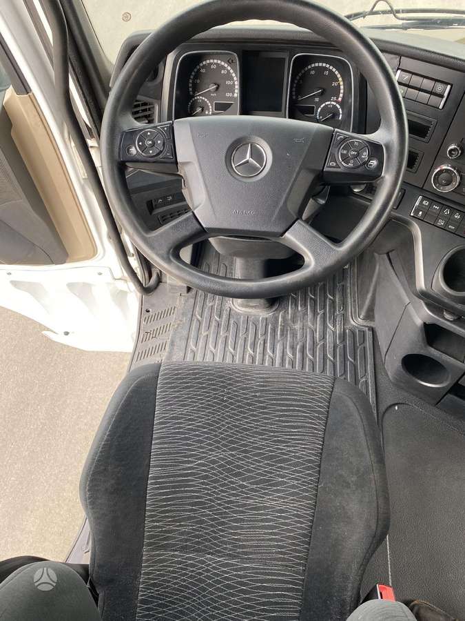 Mercedes-Benz Actros 1846 LS, single sleeper