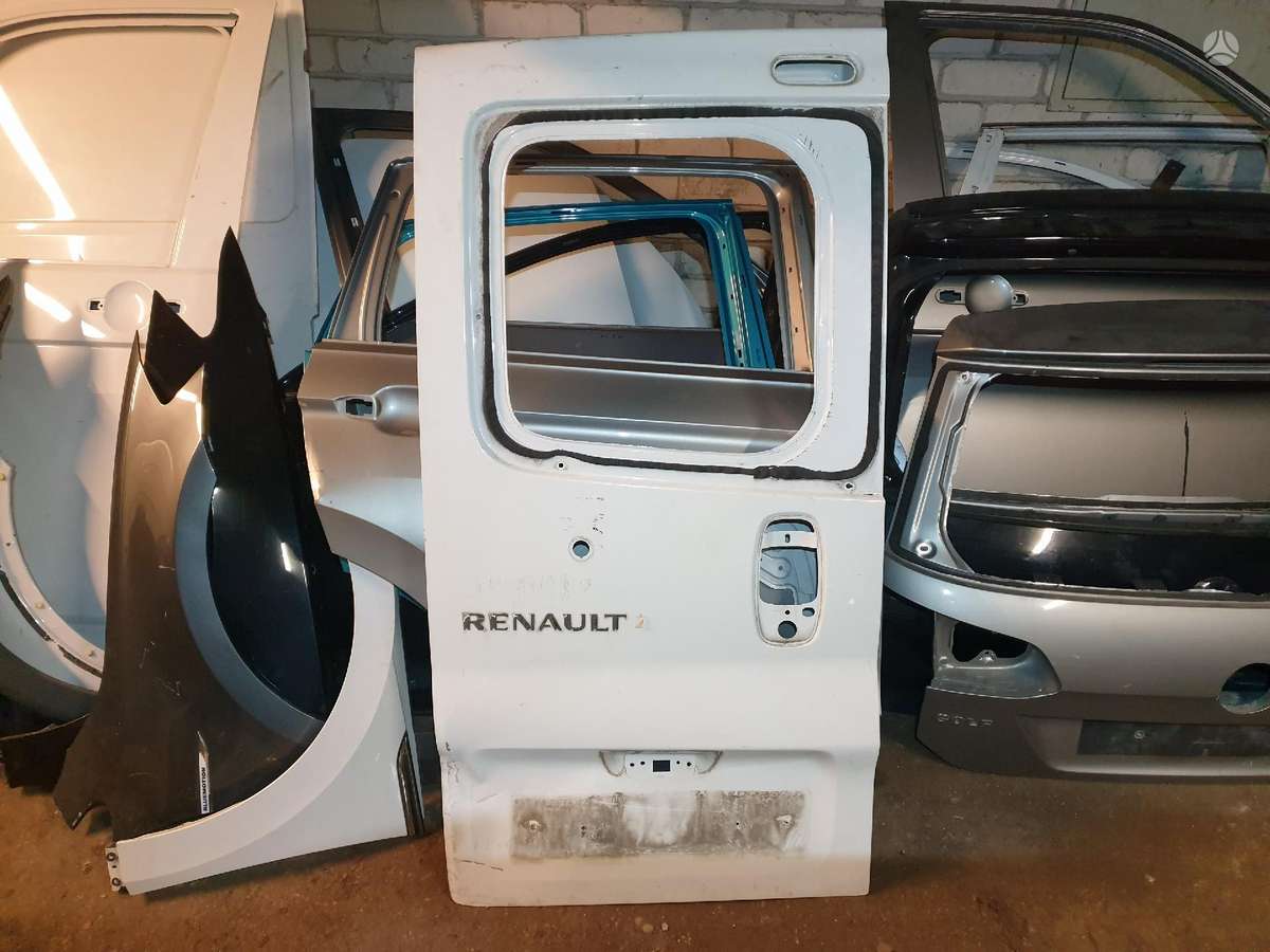 Renault Trafic детали кузова
