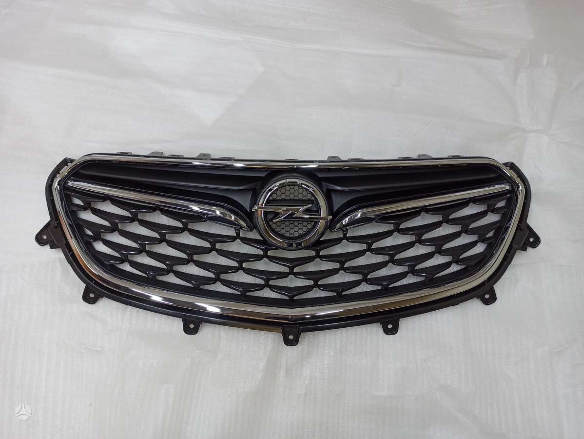 Opel Mokka X body parts