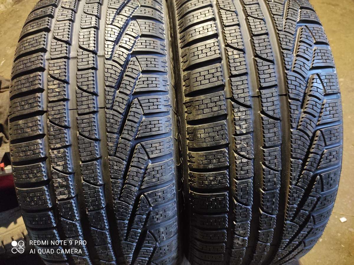 Pirelli, winter 235/45 R18