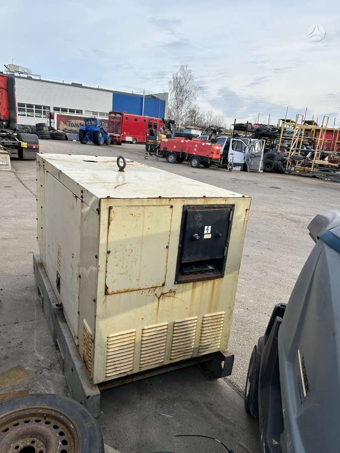 Ingersoll 40KW, electric generators
