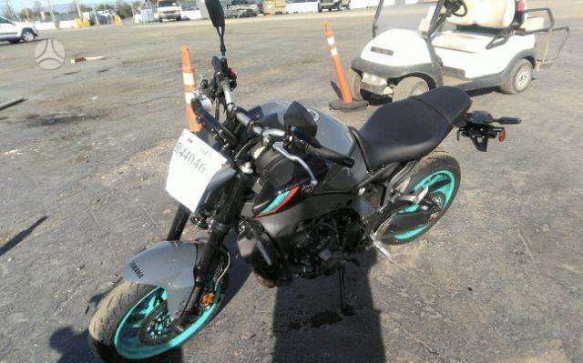 Yamaha MT, street / классические