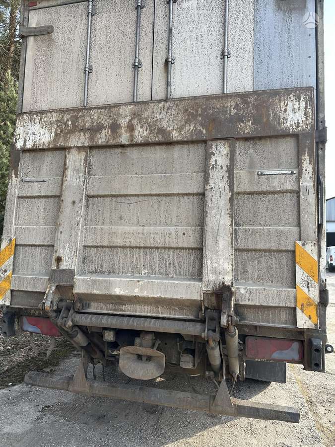 Scania P310, trucks