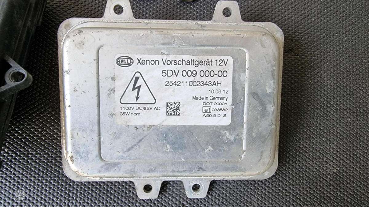 Skoda Superb, 3T1941016E, žibintai