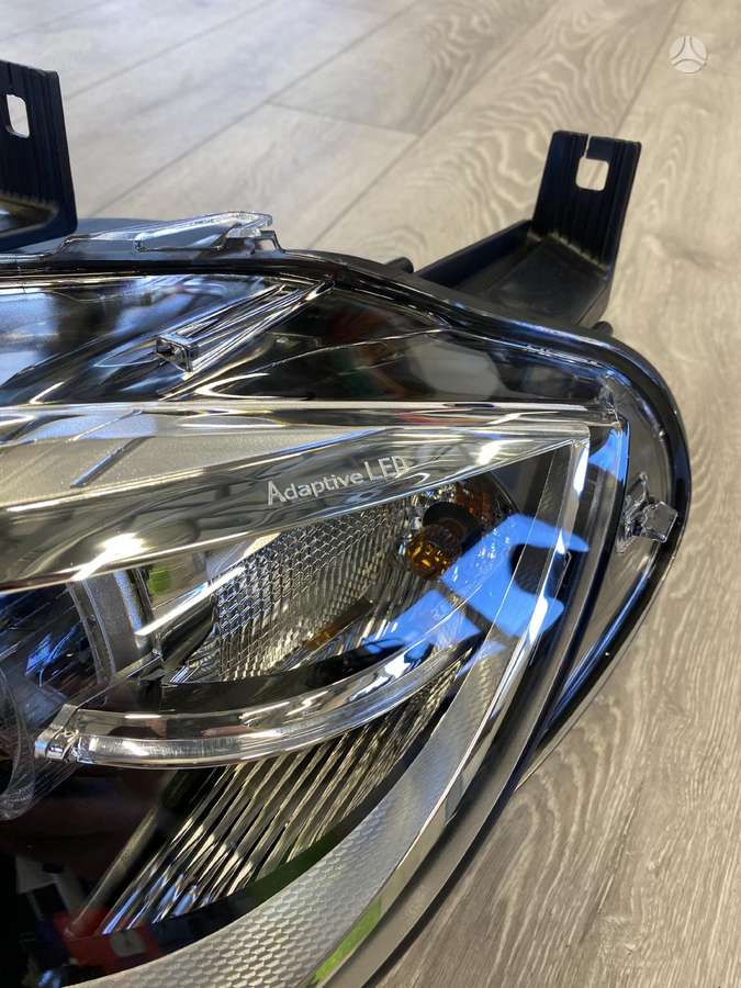 BMW X6 gaismas