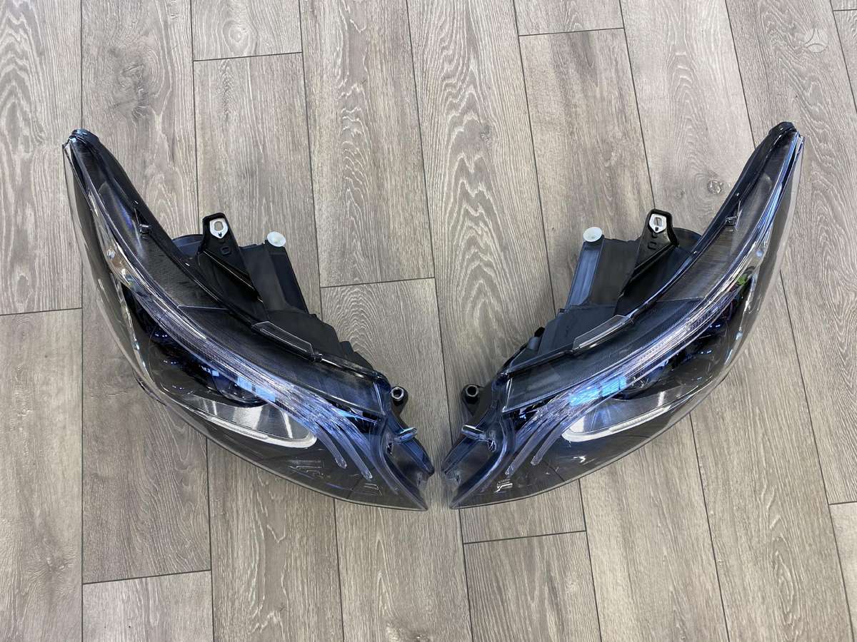 Mercedes-Benz V klasė lights