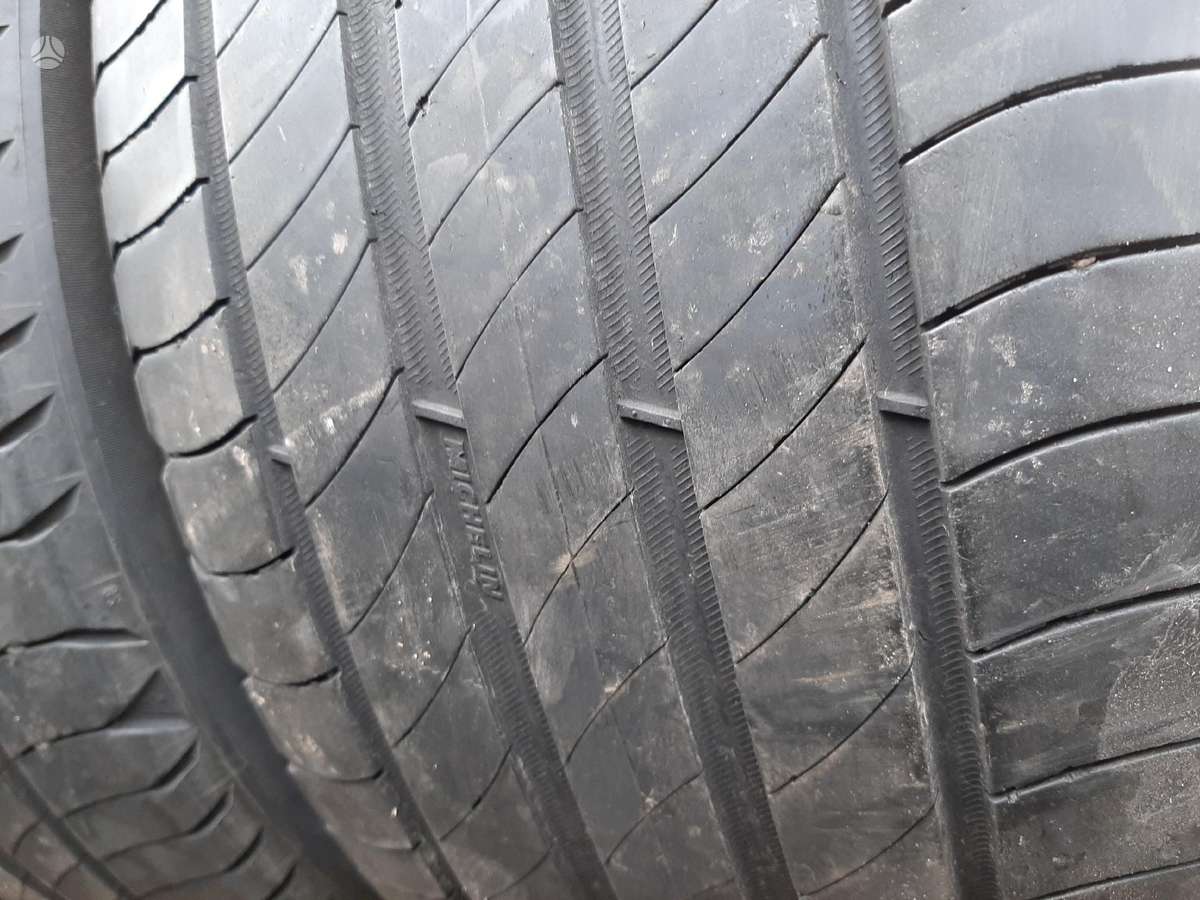 Michelin, vasarinės 215/55 R18