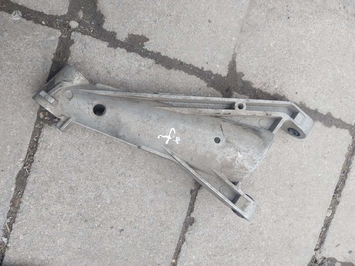 Ligier JS50, 0445110309