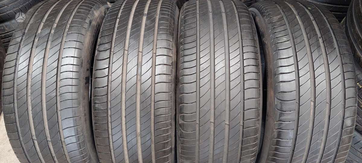 Michelin, vasarinės 215/55 R18