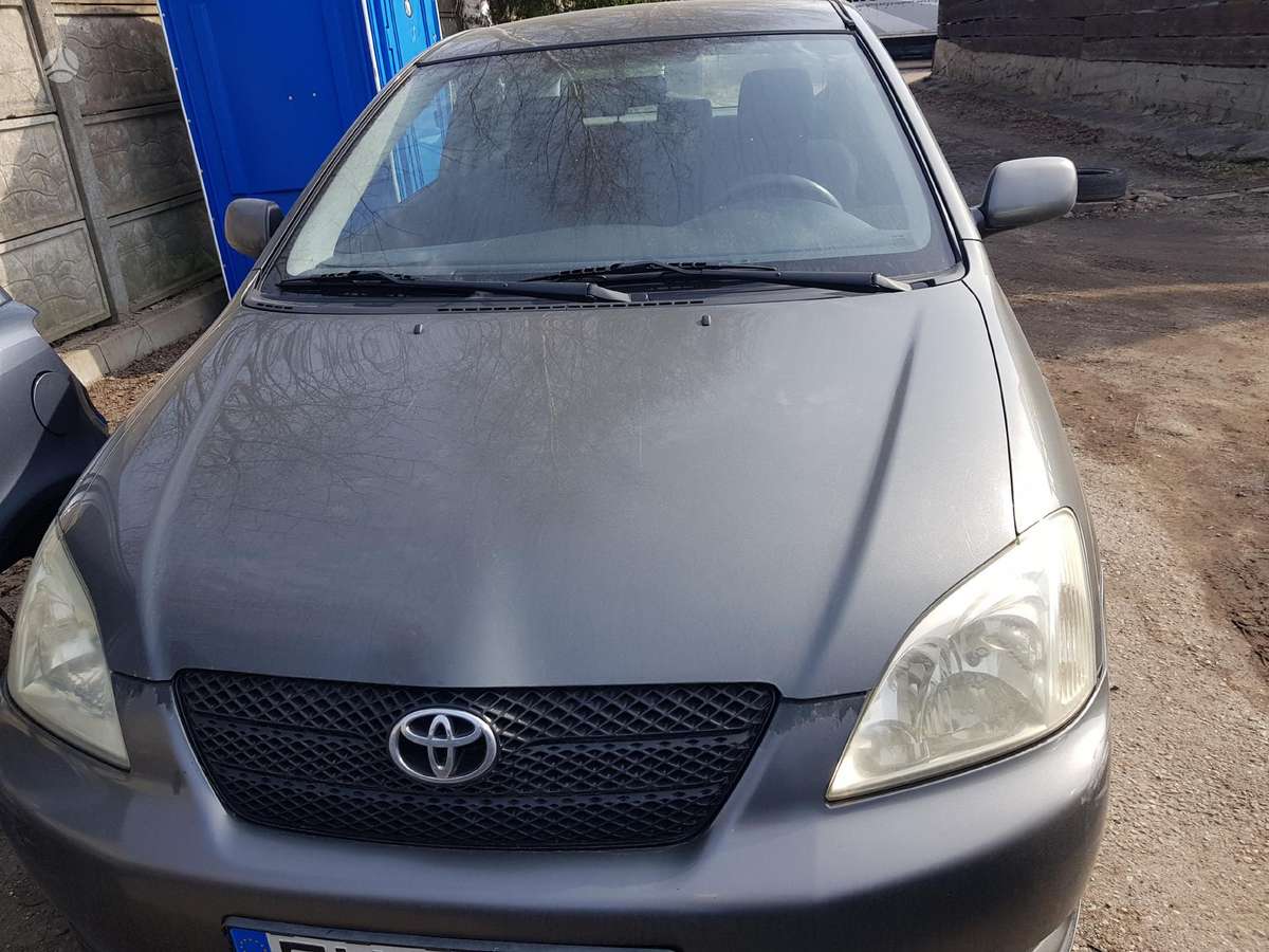 Toyota Corolla dalimis