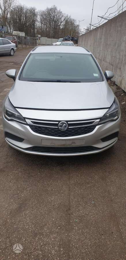 Opel Astra rezerves daļās
