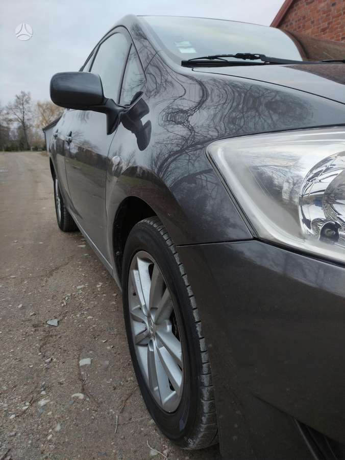 Toyota Auris детали кузова