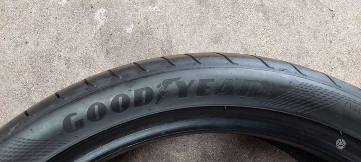 Goodyear, летние 225/40 R19