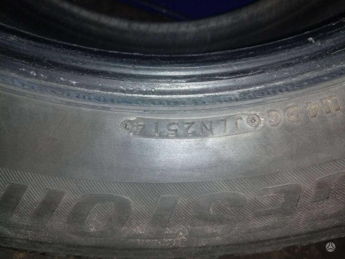 Bridgestone, winter 235/60 R18