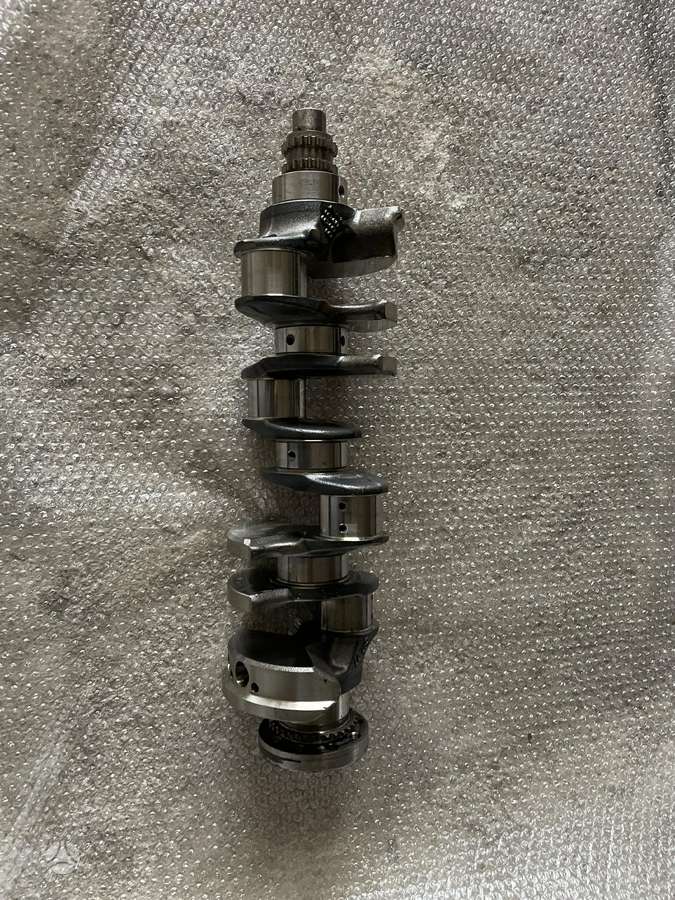 BMW M8, N63B44C N63M50A, crankshaft