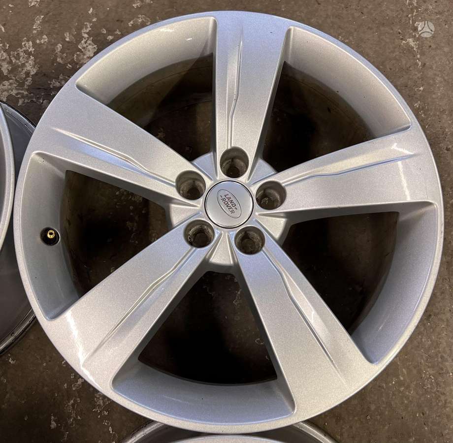 Land Rover, light alloy, R19