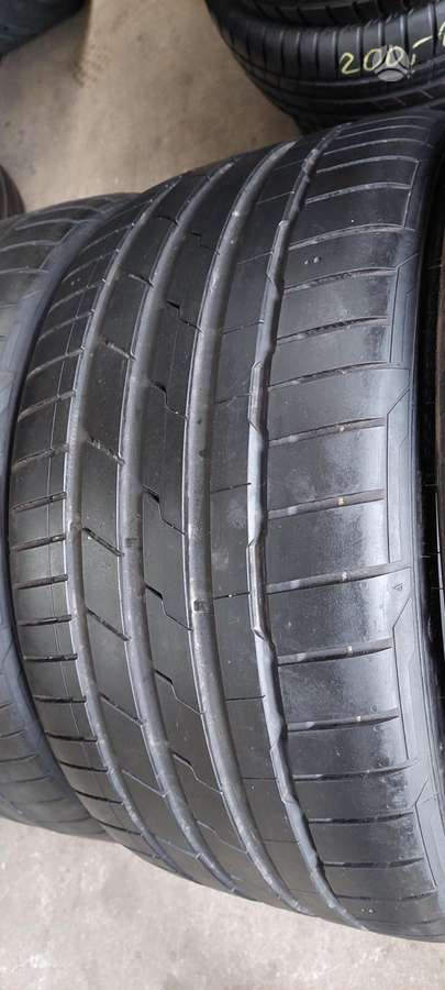 Hankook, летние 285/30 R22