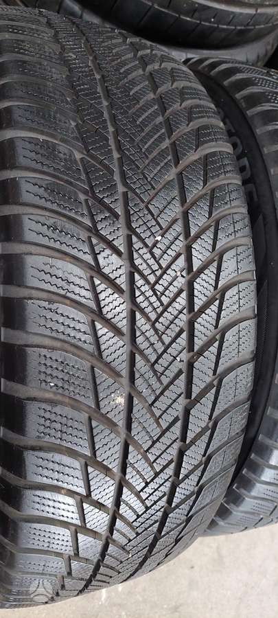 Bridgestone, winter 225/60 R17