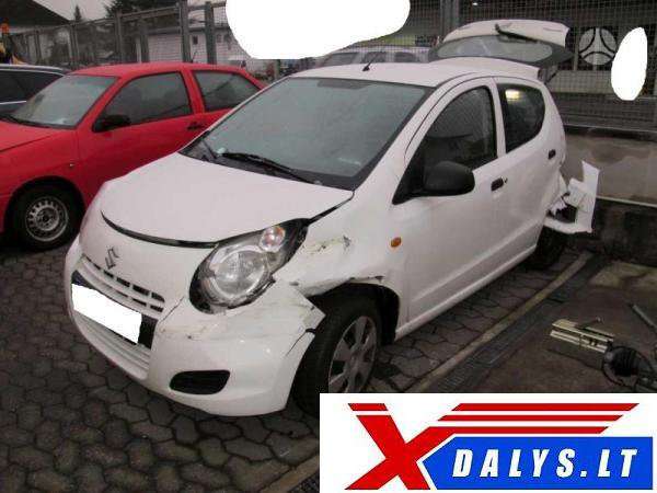 Suzuki Alto apdailos detalės