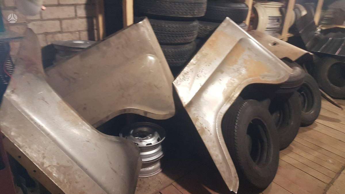 UAZ 469 детали кузова