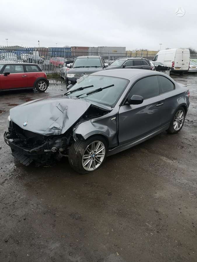BMW 1 serija