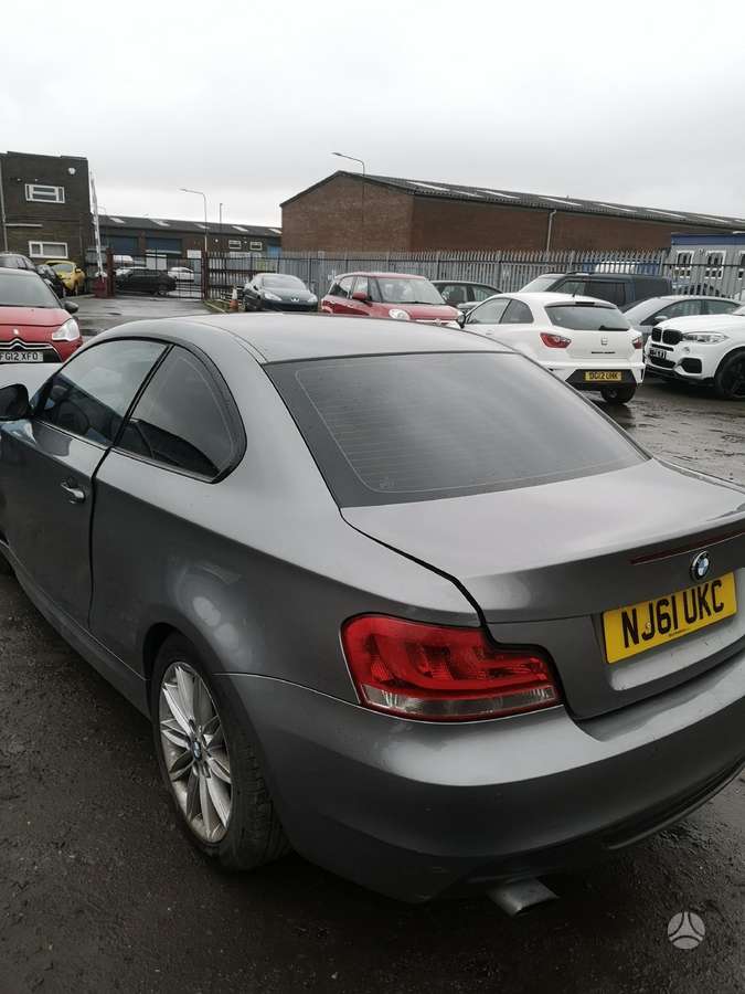BMW 1 serija