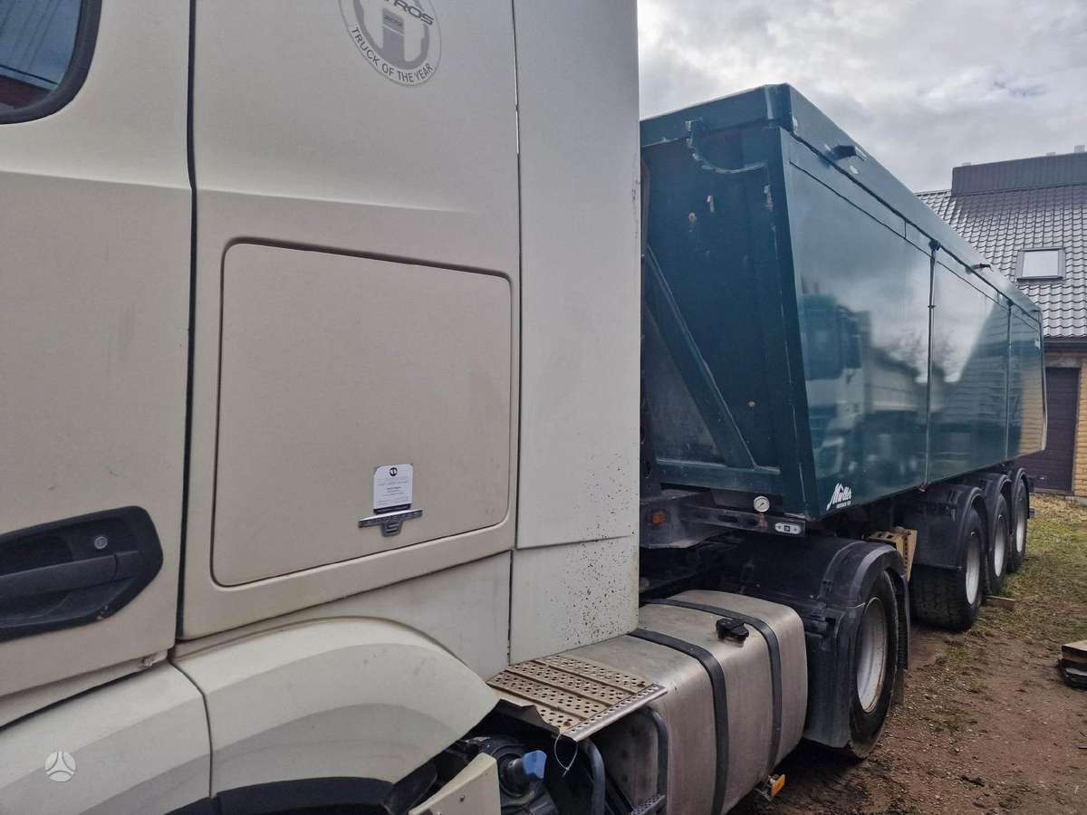Mercedes-Benz Actros 1845LS, самосвалы
