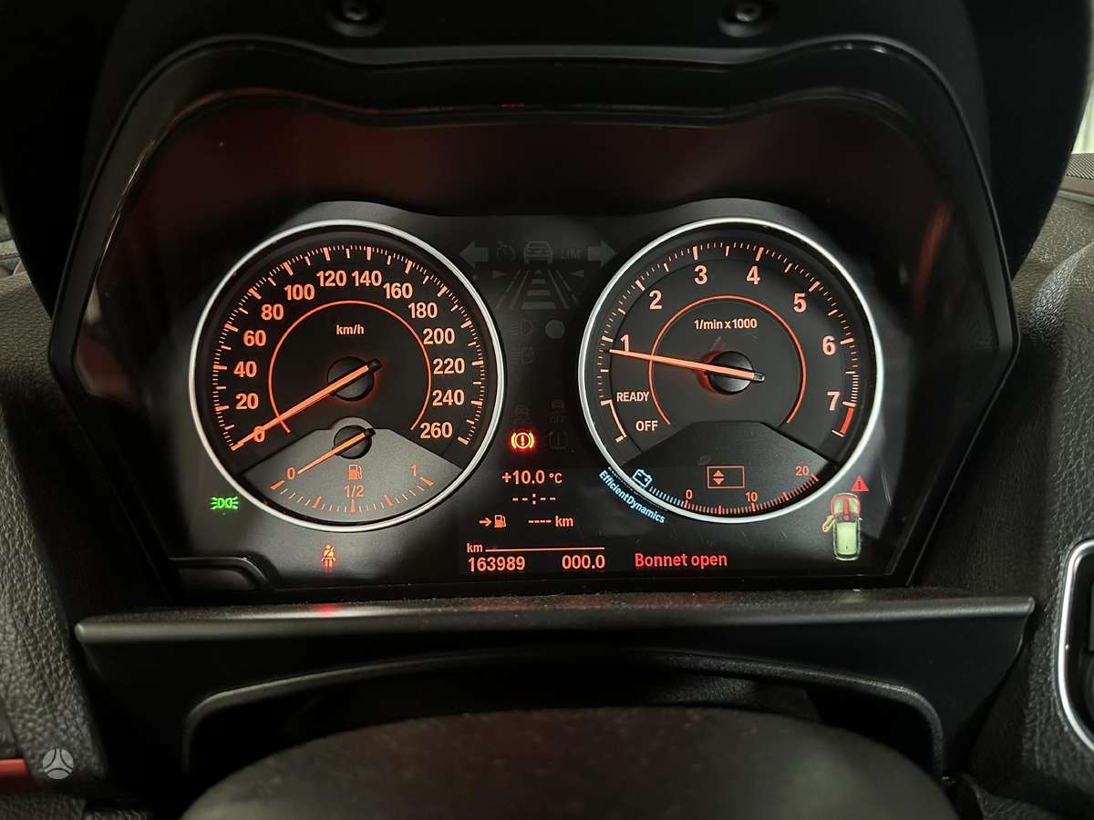 BMW 1 serija