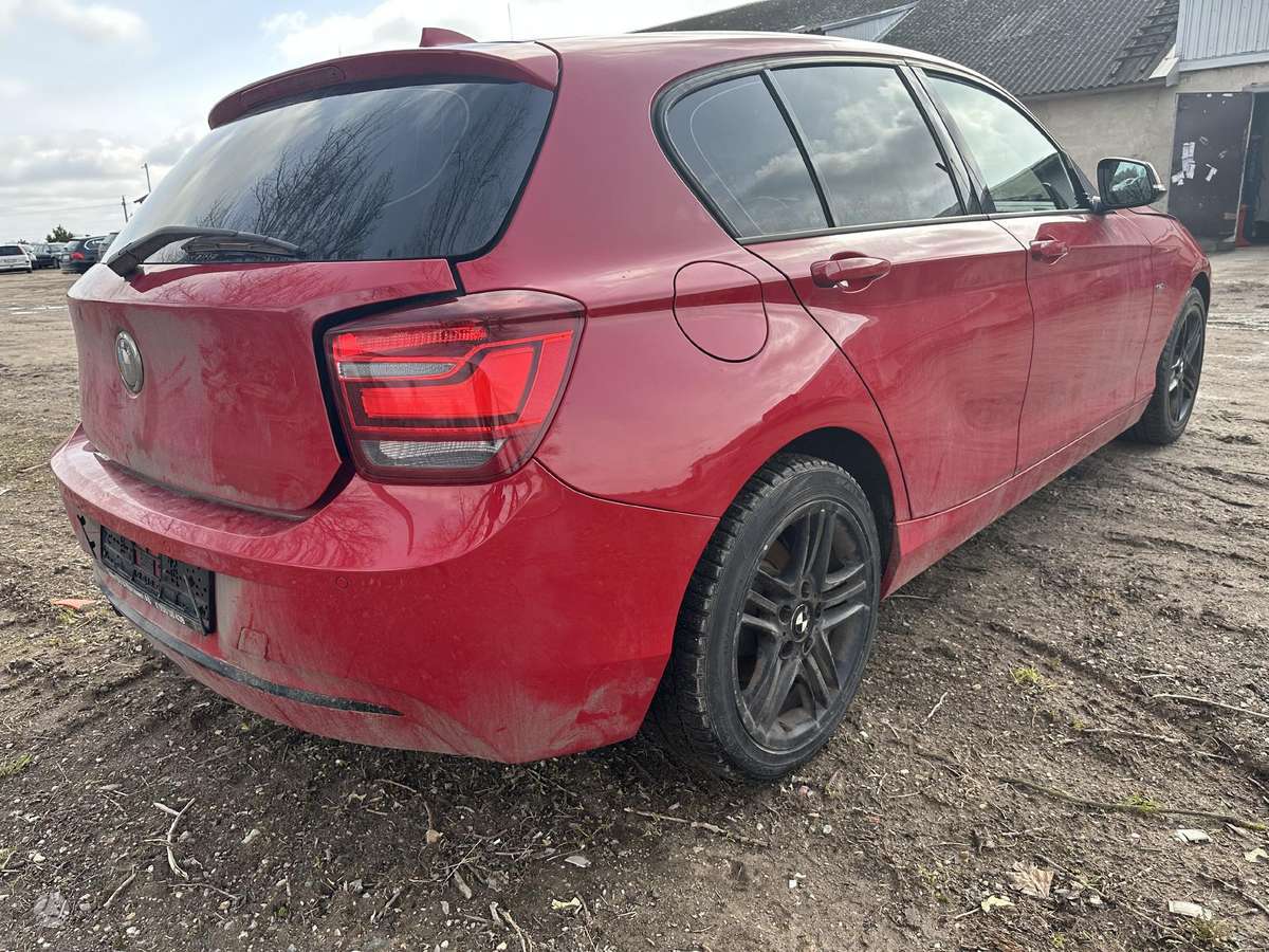 BMW 1 serija