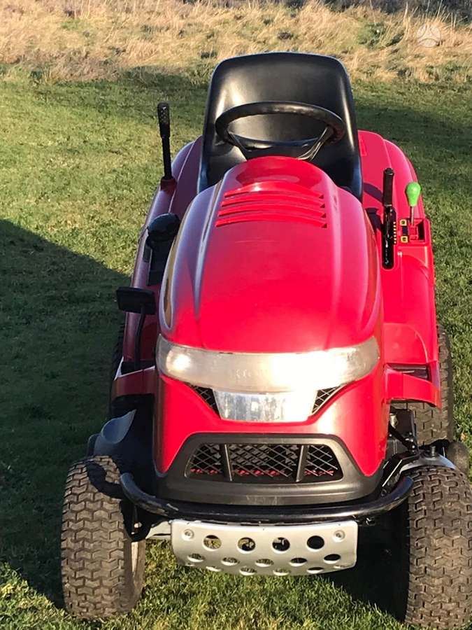 Honda 2622, sodo traktoriai