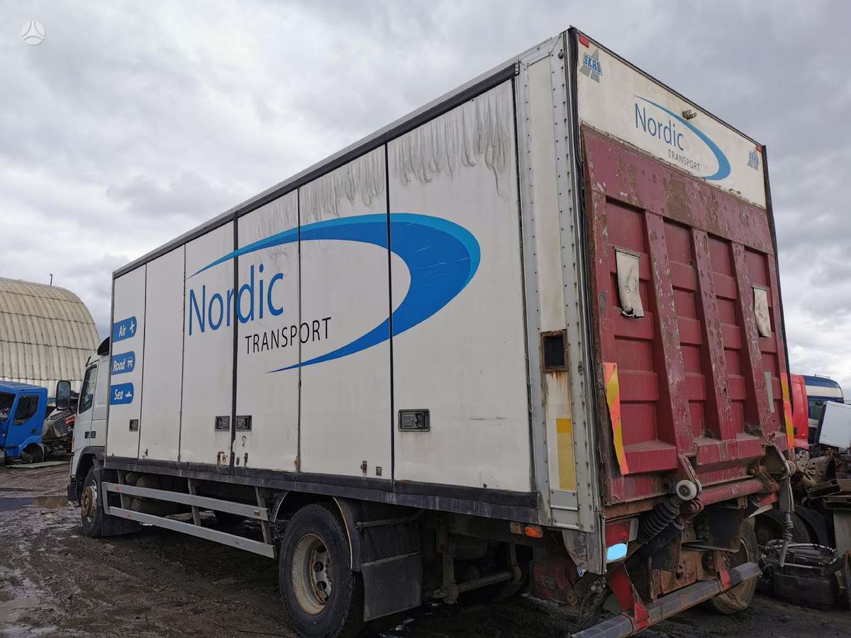 Volvo FM7, sunkvežimiai