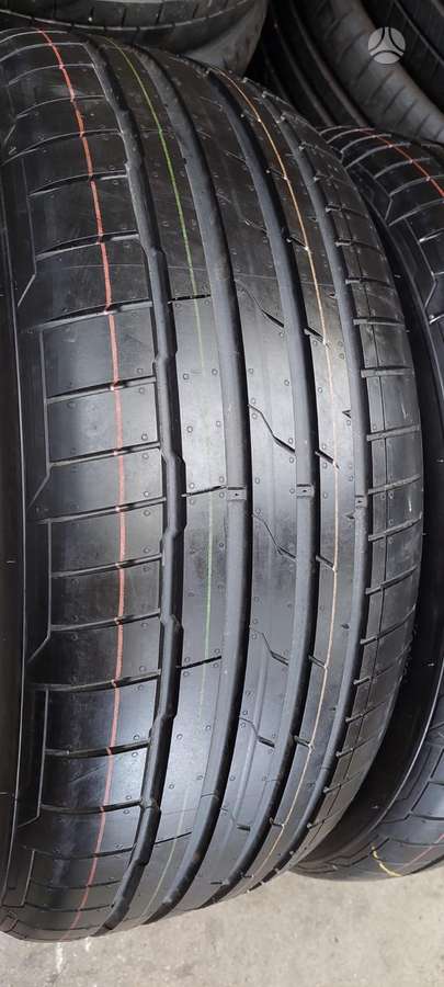 Hankook, летние 235/50 R20