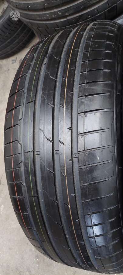 Hankook, летние 235/50 R20