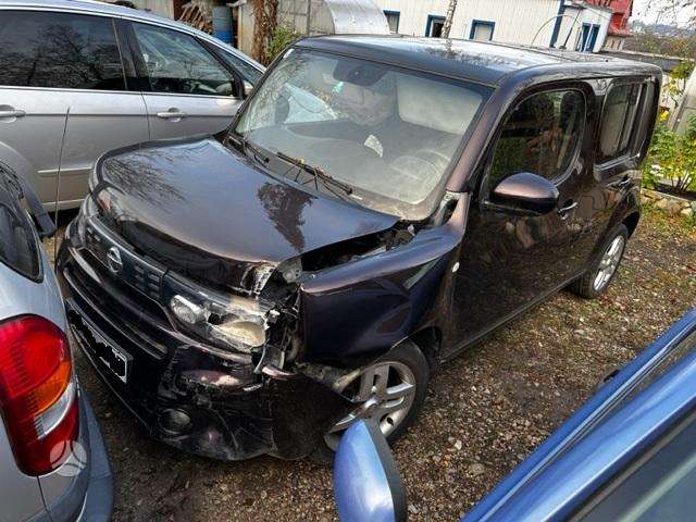 Nissan Cube dalimis